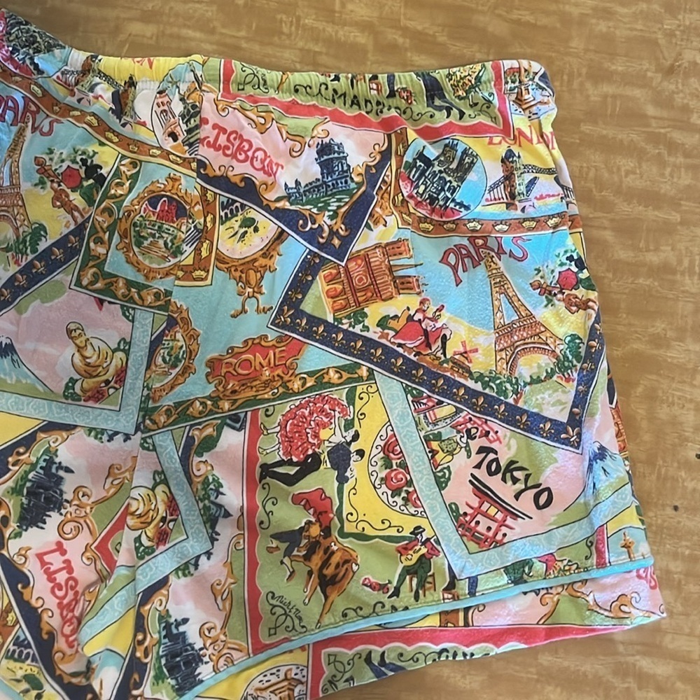 Nick & Nora Multicolor Graphic Print Sleepwear shorts size medium preowned - Picture 8 of 8